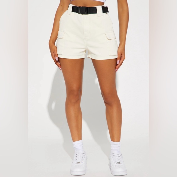 Pants - Belted Cargo Shorts